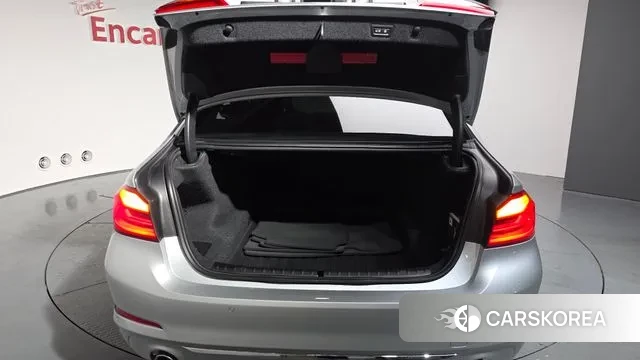 BMW 5 Series (G30) id 3459437 из Кореи 10