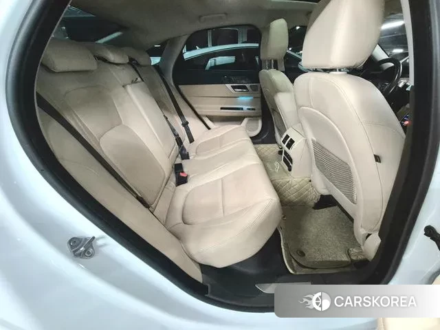 Jaguar XF (X260) id 3315535 из Кореи 10