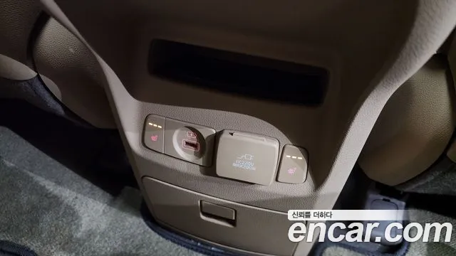 Kia The New Carnival id 2388409 из Кореи 10