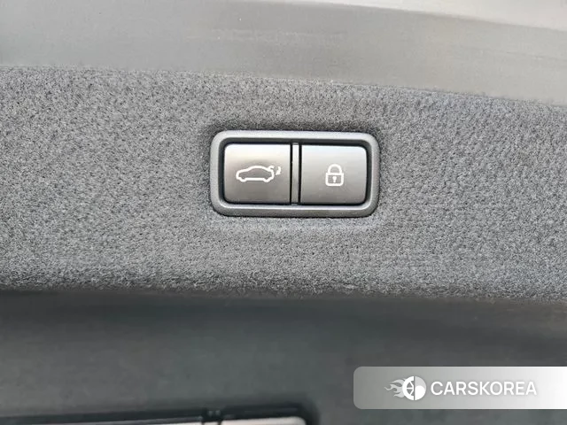 Genesis G90 id 3692592 из Кореи 10