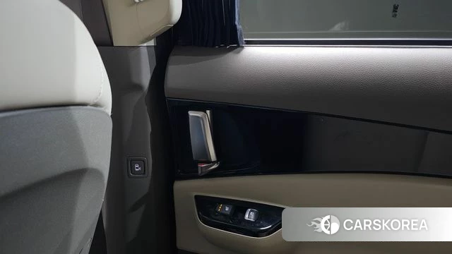 Kia Carnival 4th generation id 3884234 из Кореи 10