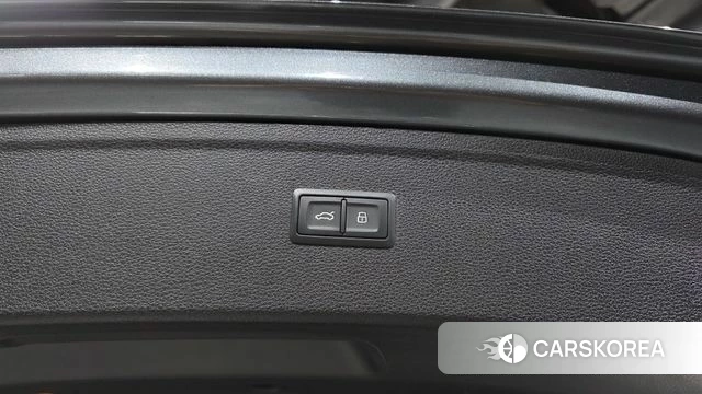 Audi SQ5 (FY) id 4361115 из Кореи 10