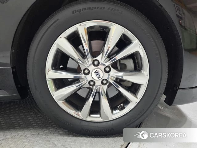 Kia The New Carnival id 4765402 из Кореи 10
