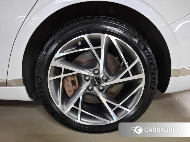 Genesis G90 (RS4) id 4571832 из Кореи 10