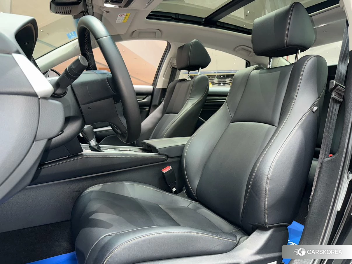 Honda Accord id 4421066 из Китая 10