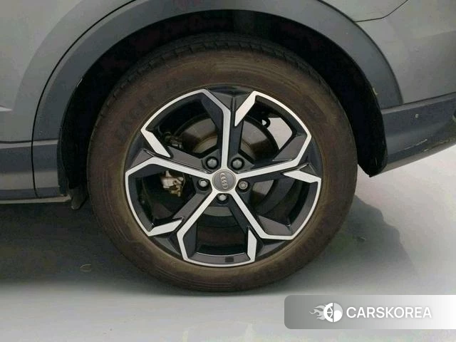 Audi Q3 Sportback id 4236094 из Китая 10