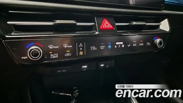 Kia Di Ol Nu Niro id 2944277 из Кореи 10