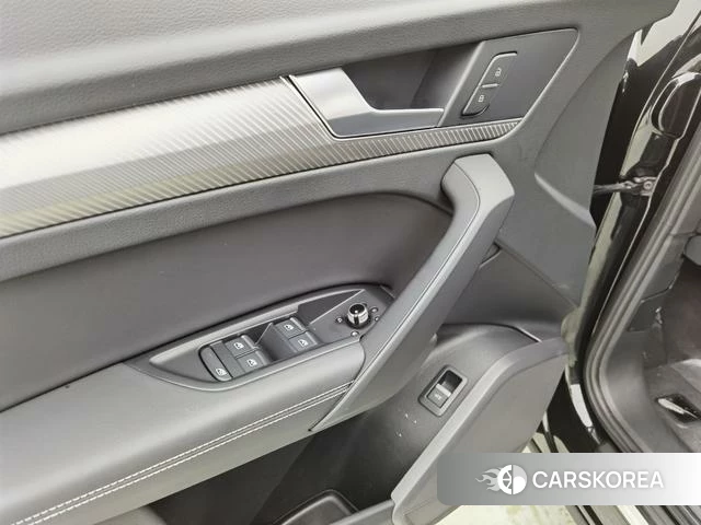 Audi Q5L id 4258226 из Китая 10