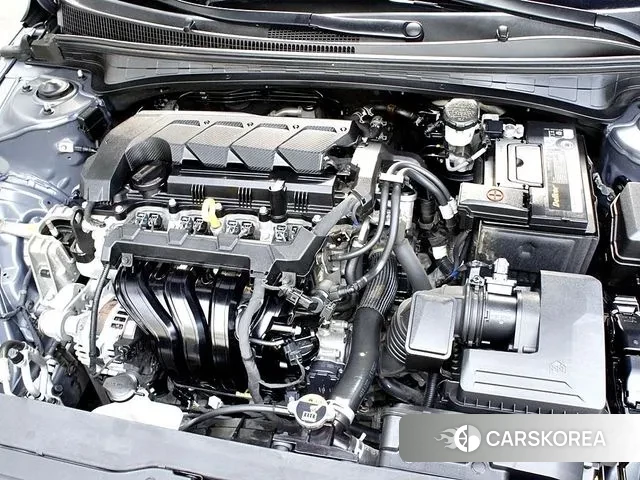 Hyundai Avante (CN7) id 3416370 из Кореи 10