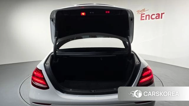Mercedes-Benz E-Class W213 id 4551900 из Кореи 10