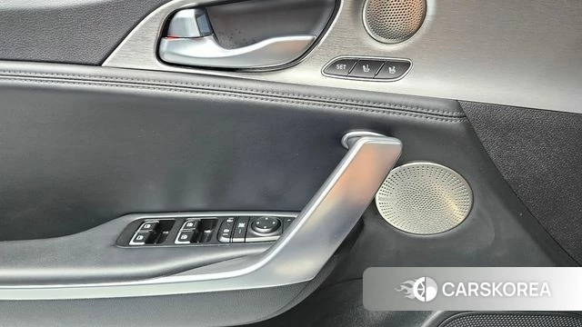 Kia Stinger id 4770671 из Кореи 10