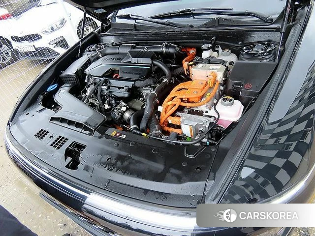 Hyundai Grandeur Hybrid (GN7) id 4585116 из Кореи 10