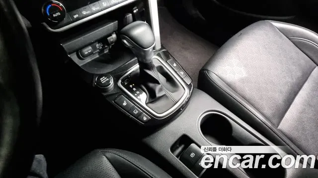 Kia Seltos id 2619947 из Кореи 10