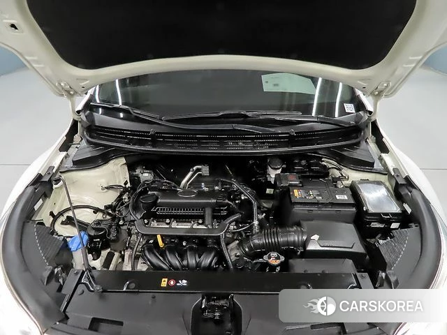 Kia Stonic id 4203465 из Кореи 10