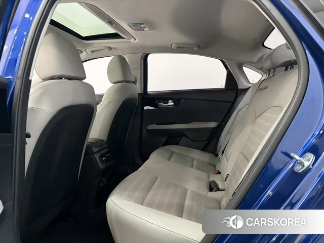 Kia K3 id 3890479 из Китая 9