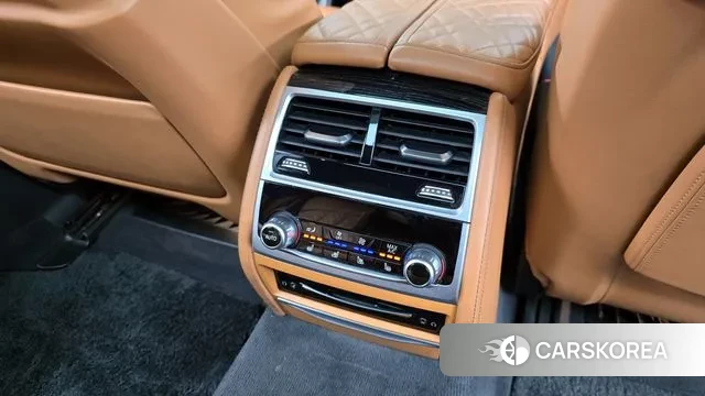 BMW 7 Series (G11) id 3433594 из Кореи 10