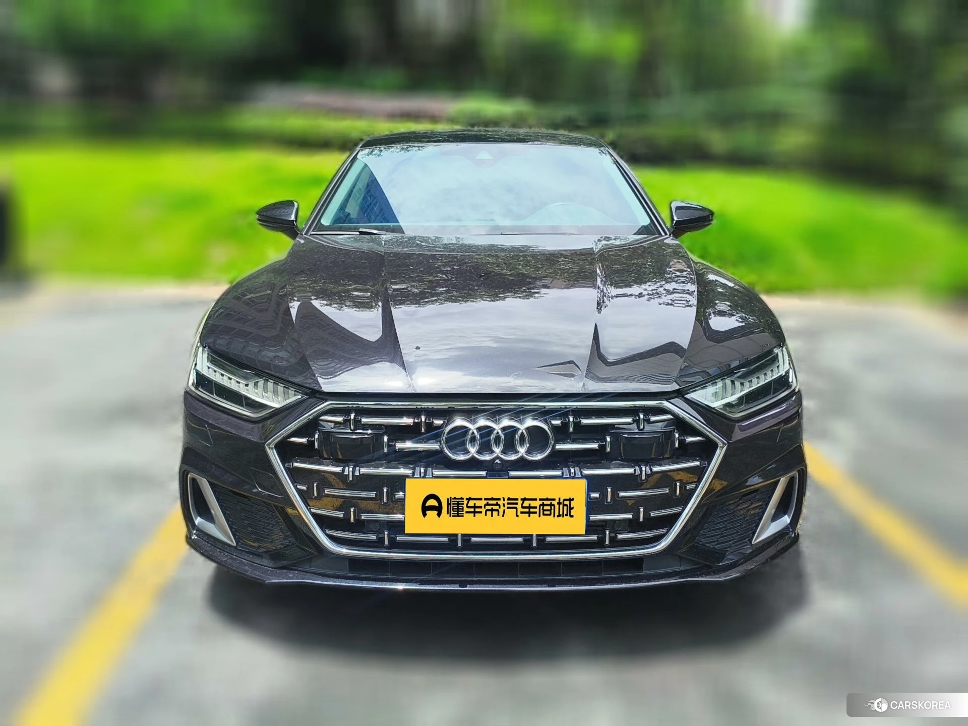 Audi A7L id 4479270 из Китая 10