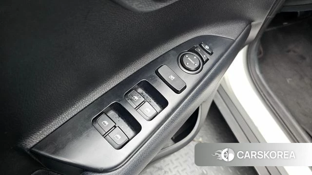 Kia Stonic id 4543687 из Кореи 10