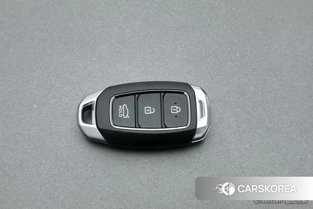 Hyundai Elantra id 4273073 из Китая 10