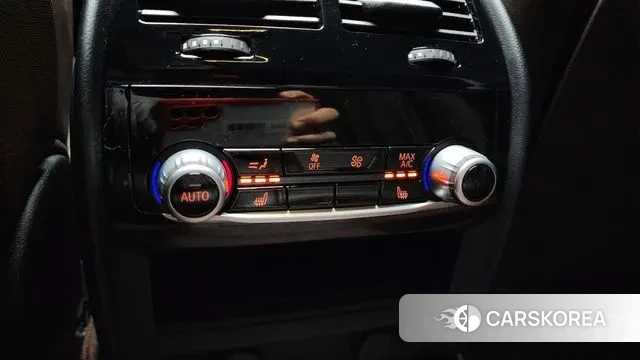 BMW 5 Series (G30) id 3789766 из Кореи 10