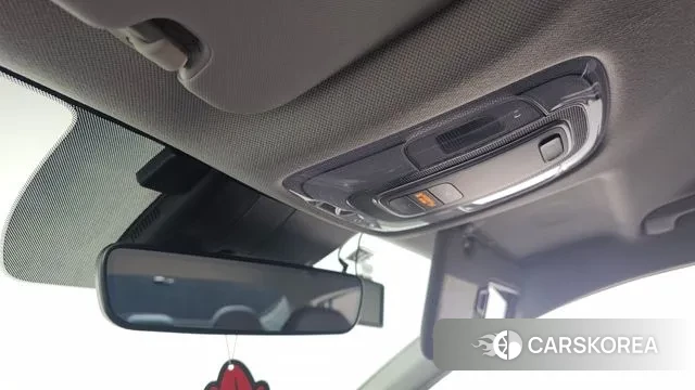 Hyundai Avante Hybrid (CN7) id 3539446 из Кореи 10