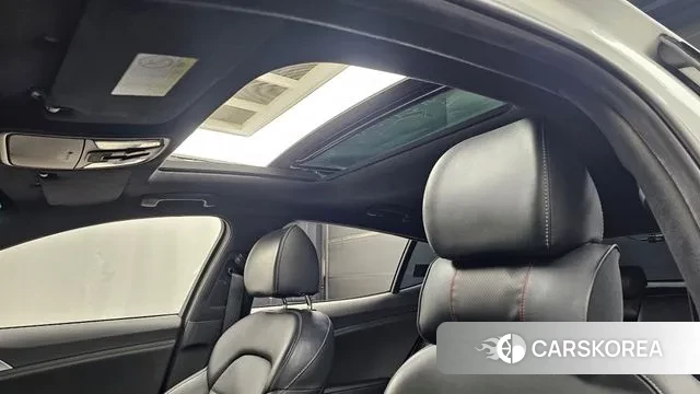 Kia Stinger id 3429418 из Кореи 10