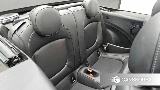 Mini Cooper Convertible id 4342845 из Кореи 10