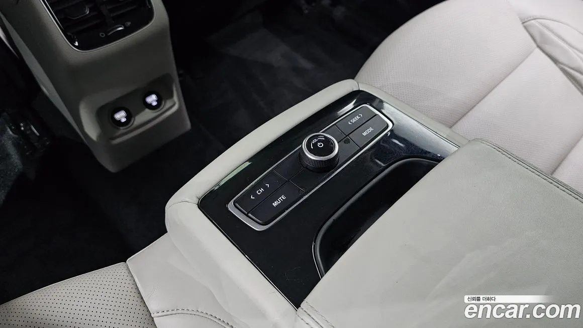 Kia K7 Premier Hybrid id 1528431 из Кореи 10