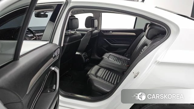 Volkswagen Passat GT (B8) id 4541195 из Кореи 10