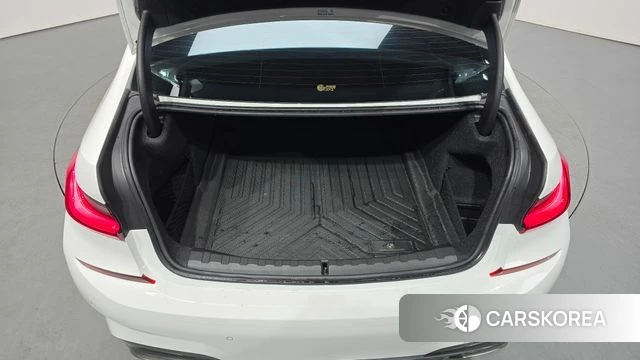 BMW 3 Series (G20) id 3892312 из Кореи 10