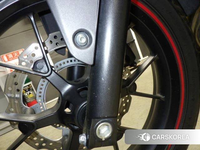 Honda CBR400R id 3949538 из Японии 10