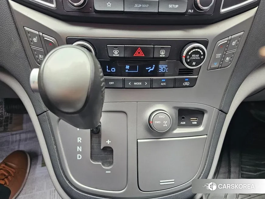 Hyundai The New Grand Starex id 1672228 из Кореи 10