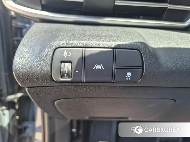 Hyundai Avante (CN7) id 4292904 из Кореи 10