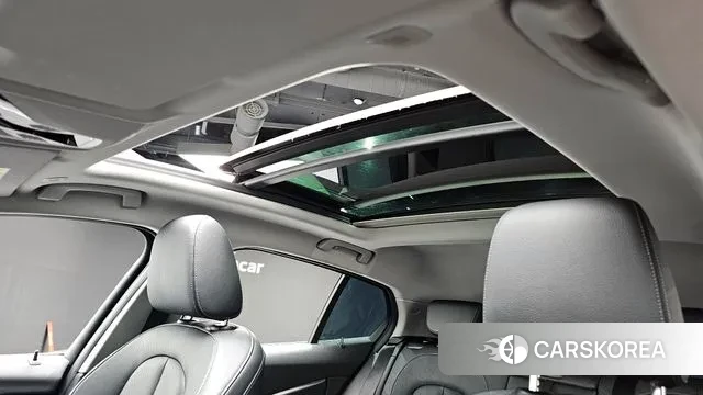 BMW 1 Series (F40) id 3395018 из Кореи 10