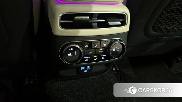 Genesis GV70 id 3891398 из Кореи 10