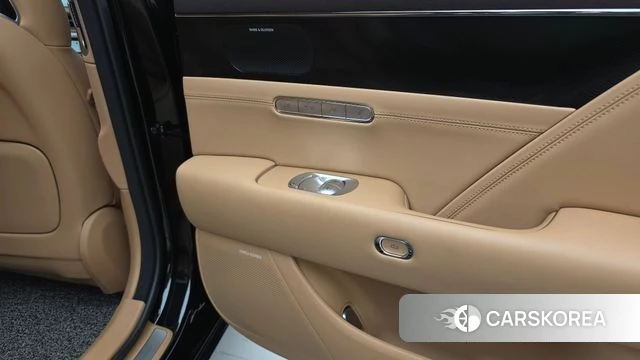 Genesis G90 (RS4) id 3903266 из Кореи 10