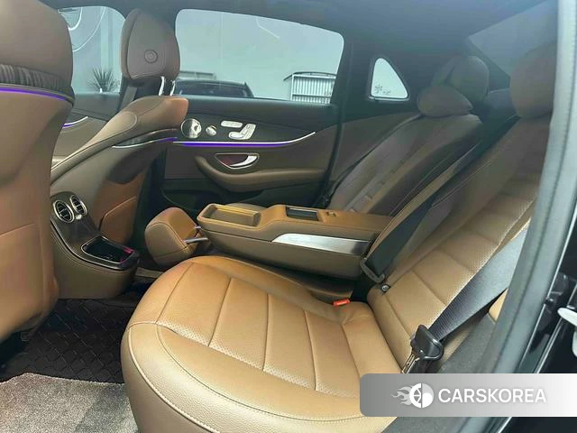 Mercedes-Benz E-class id 4256924 из Китая 10