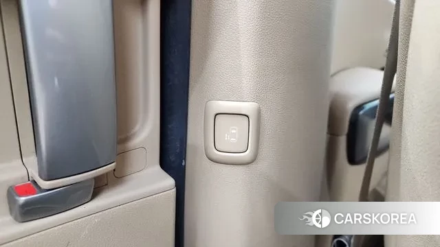 Kia All New Carnival id 3661900 из Кореи 10