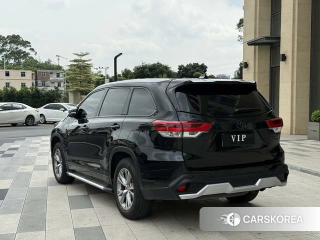 Toyota Highlander id 4220674 из Китая 10