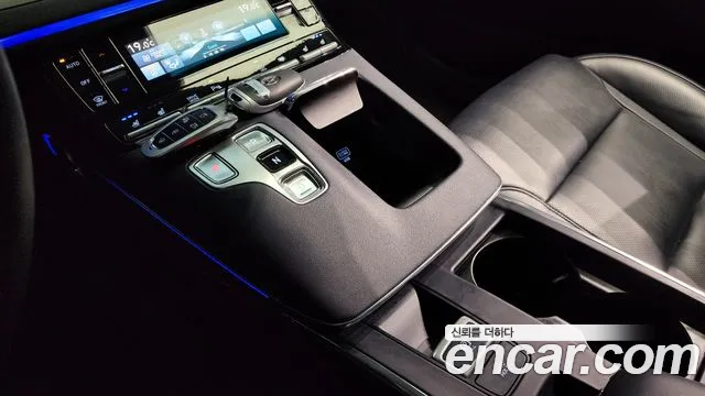 Hyundai The New Grandeur IG Hybrid id 2685035 из Кореи 10