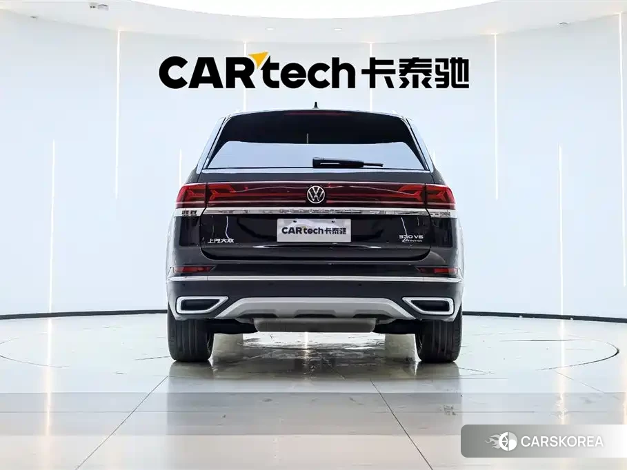 Volkswagen Touareg id 4599557 из Китая 10
