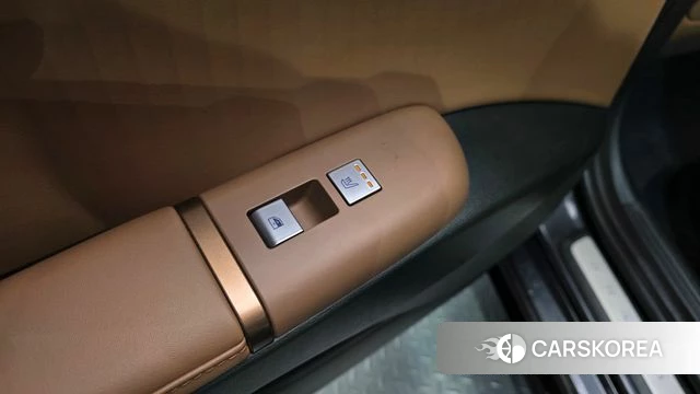 Hyundai Grandeur Hybrid (GN7) id 4349596 из Кореи 10