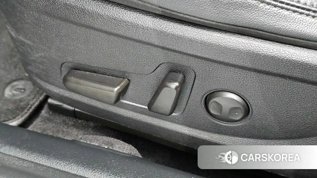 Hyundai The New Grandeur IG id 4727536 из Кореи 10