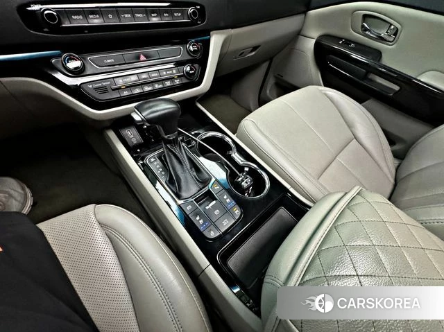 Kia The New Carnival id 4748333 из Кореи 10