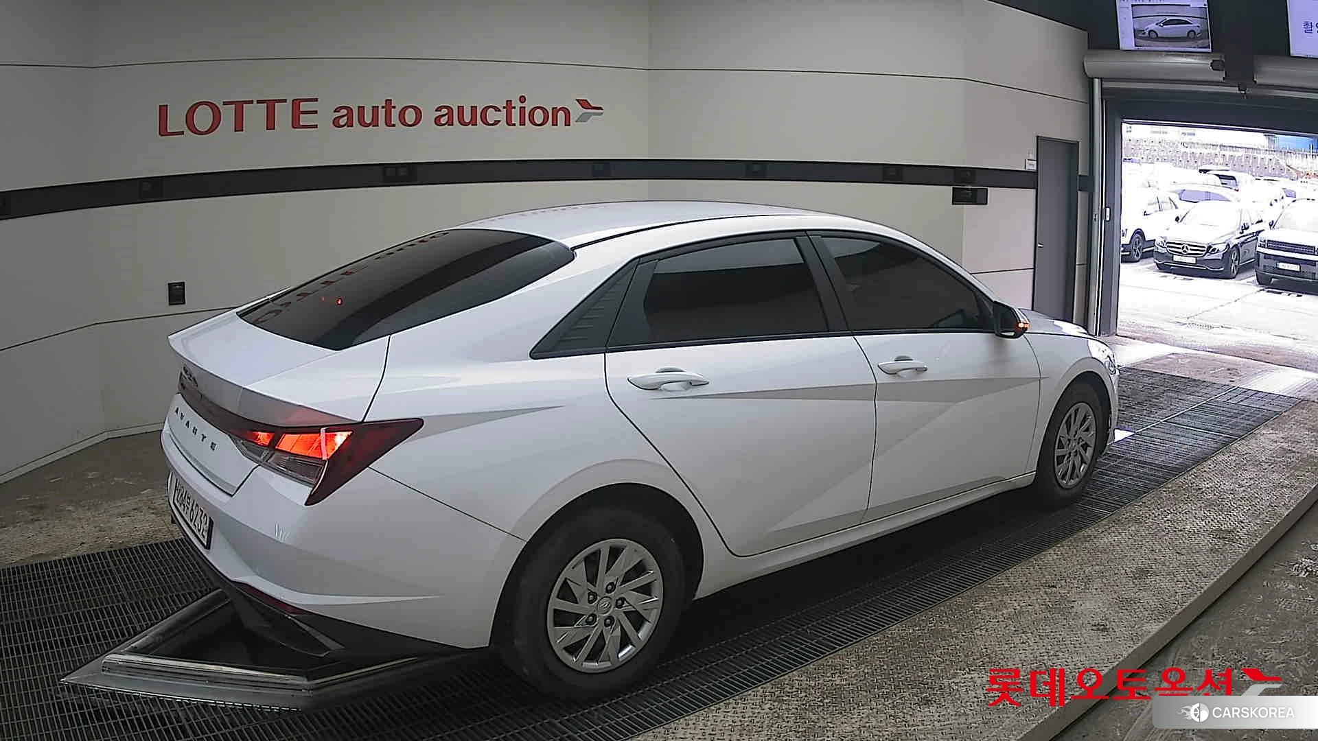 Hyundai Avante id 3869268 из Кореи 10