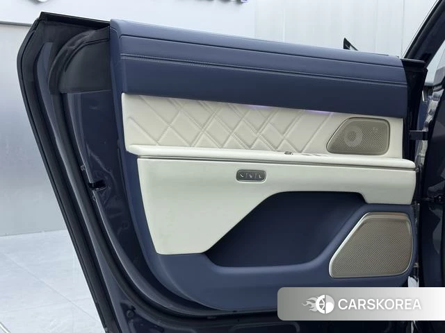 Weilai ET9 id 3908768 из Китая 10