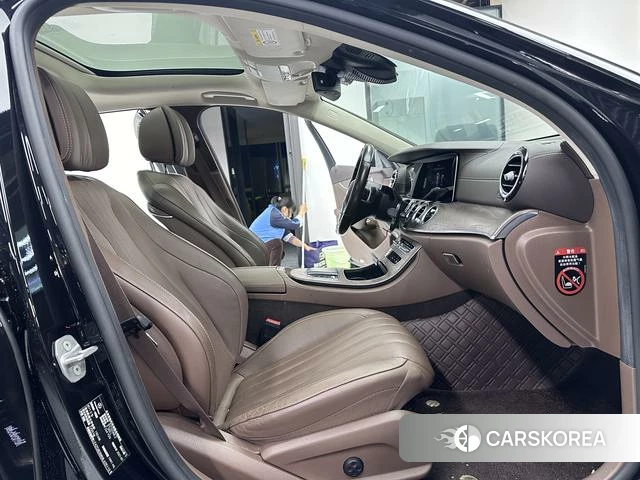 Mercedes-Benz E-class id 4259184 из Китая 10
