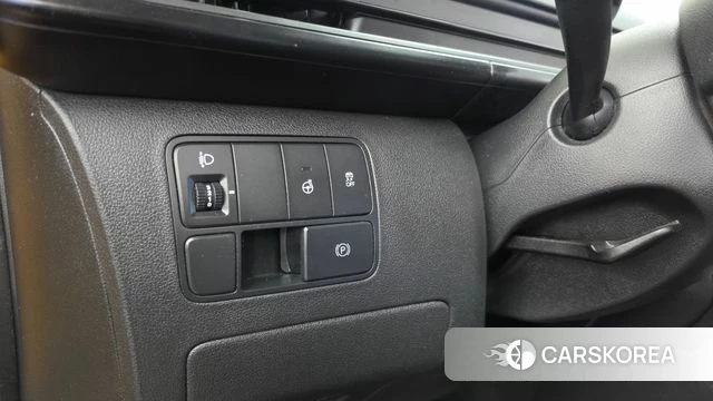 Hyundai Staria id 4871892 из Кореи 10