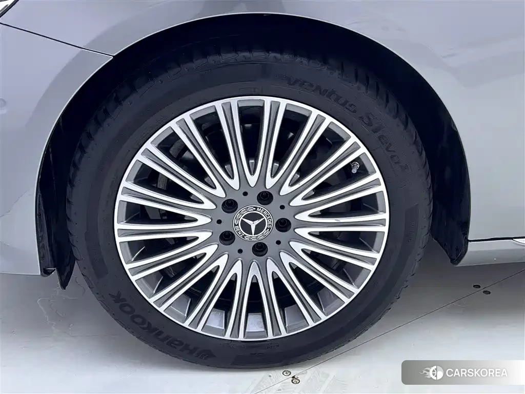 Mercedes-Benz E-Class id 4547931 из Китая 10