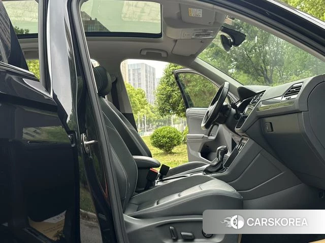 Volkswagen Tiguan L id 4238129 из Китая 10